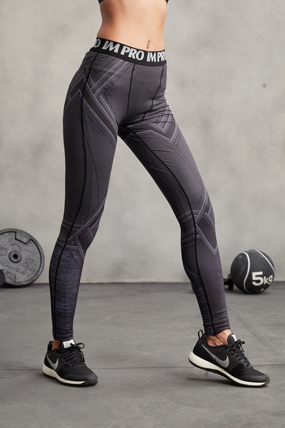 GYMSHARK Turbo Cropped Compression Logo Leggings Size Small